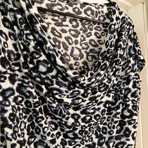JONATHAN MARTIN ANIMAL PRINT COWL NECK TOP,  XL - Picture 3 of 5